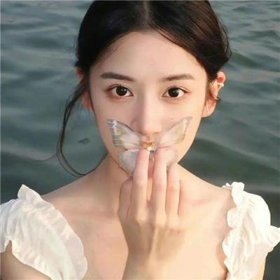 绣花鞋